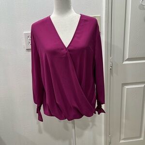 Everleigh woman wrap style blouse size